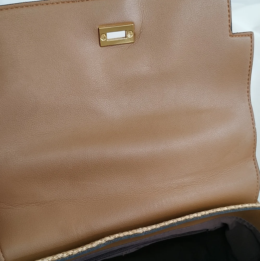 Jude Sling Bag - Picture 10 of 11